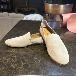 Lucky Brand Womens Scalloped Suede Loafers Beige Almond Toe Slip On Flats